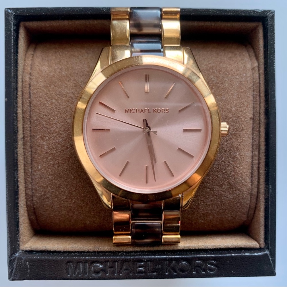 Michael Kors Ladies Runway Watch in Rose Gold